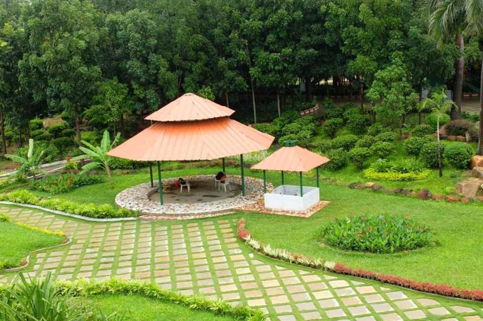 Pragati Resorts Kundakal Exteriér fotografie
